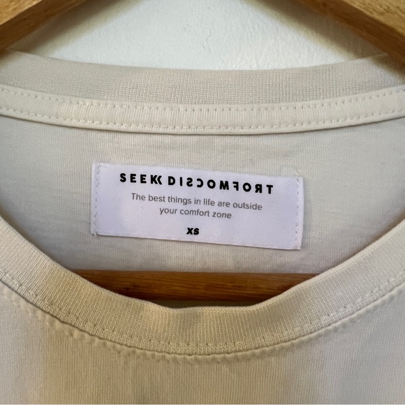 đź–¤AMOR FATI - Seek Discomfort x Nathaniel Drew Collab - unisex Long-sleeve - Picture 5 of 8